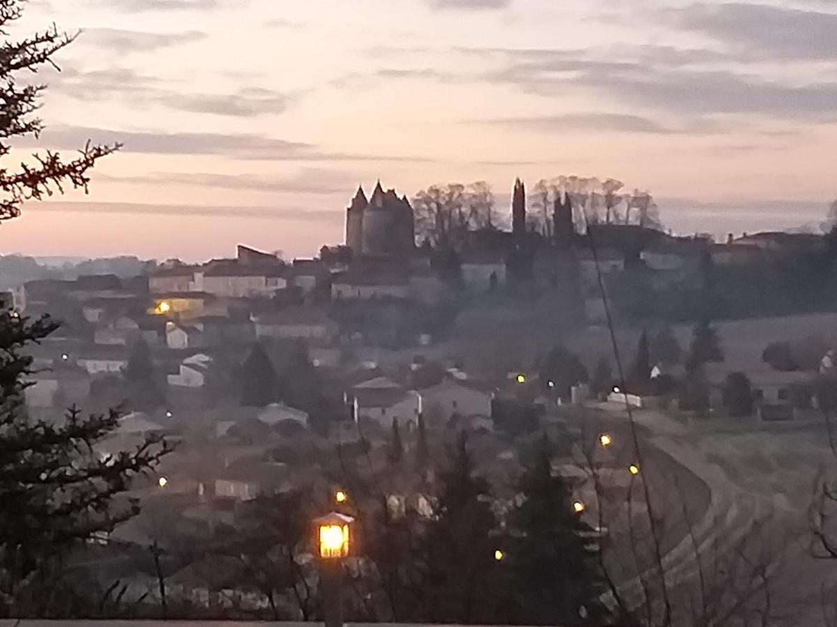 Montismaurelli Bed & Breakfast Montmoreau Dış mekan fotoğraf