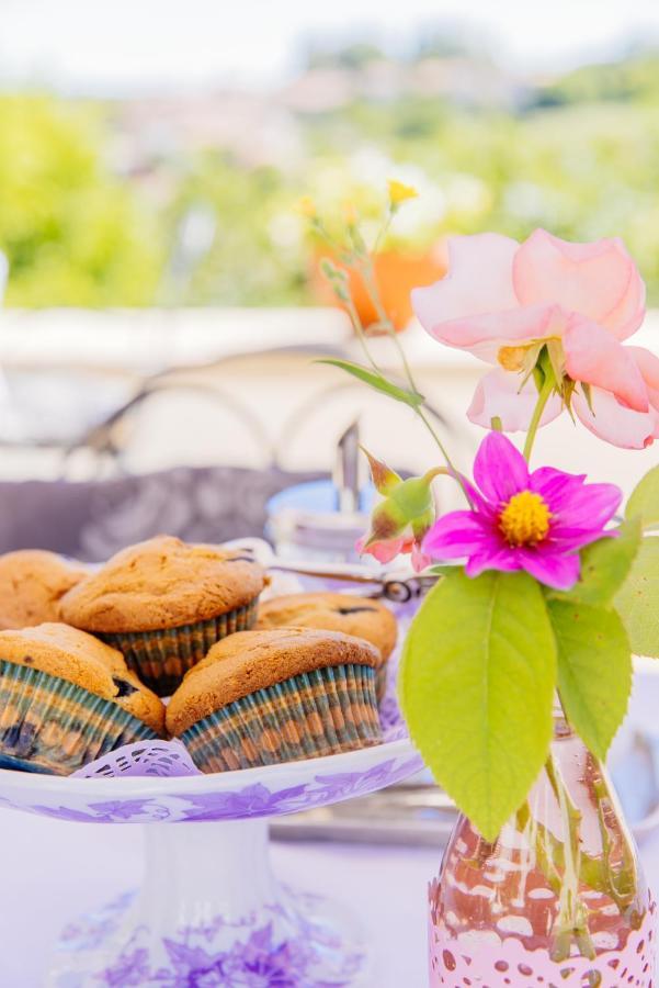 Montismaurelli Bed & Breakfast Montmoreau Dış mekan fotoğraf