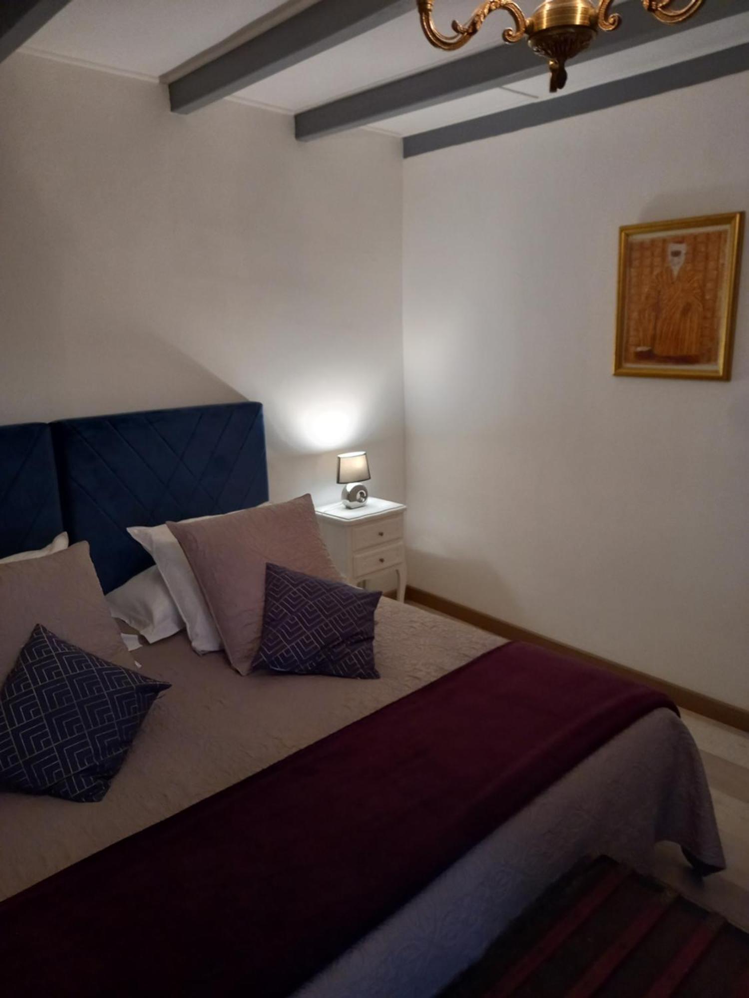 Montismaurelli Bed & Breakfast Montmoreau Dış mekan fotoğraf